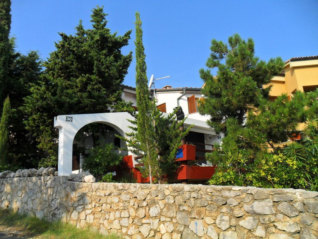 Apartments Olea Baska  Exterior photo